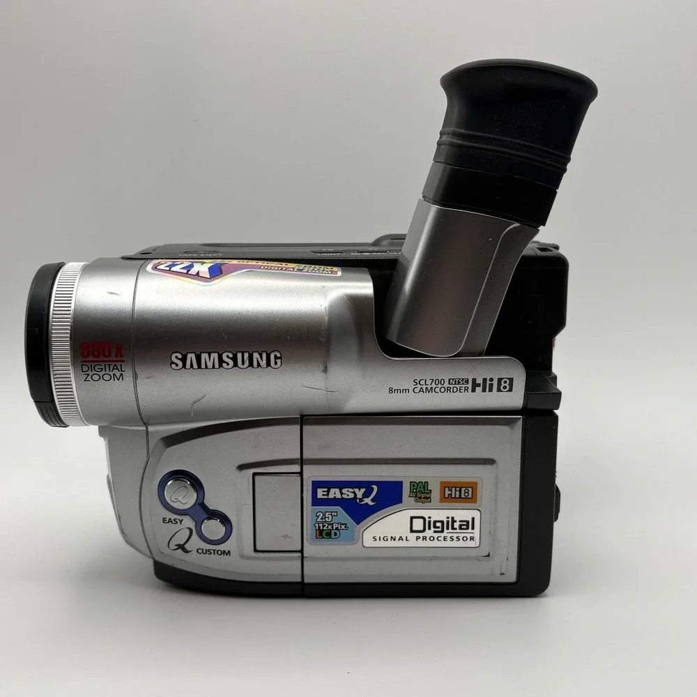 Samsung SCL810 SC-L810 8mm Video8 Hi8 Camcorder VCR Player No Battery No Charger